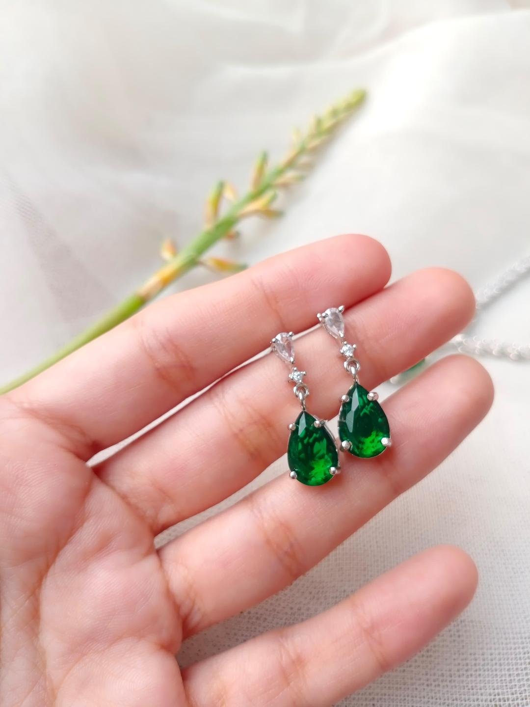 Red Zircon Pendant Set for Women Modern Style #01