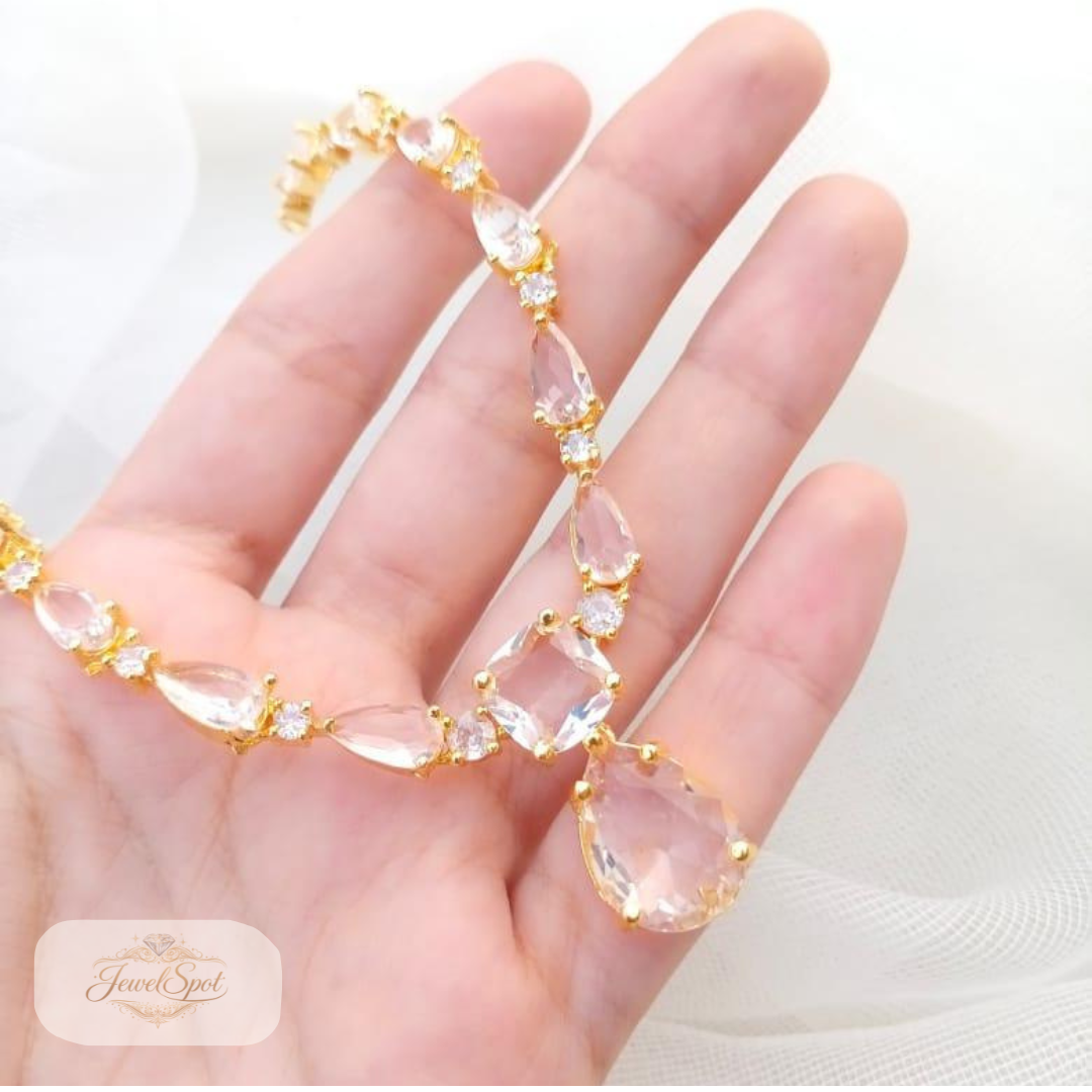 Royal Glow Necklace Set
